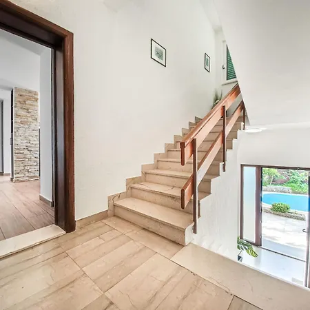 Drago By Interhome Дом отдыха Veliko Brdo (Makarska)