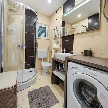 Nyaraló Drago By Interhome Veliko Brdo