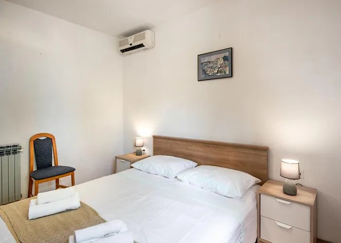 Drago By Interhome * Veliko Brdo (Makarska)
